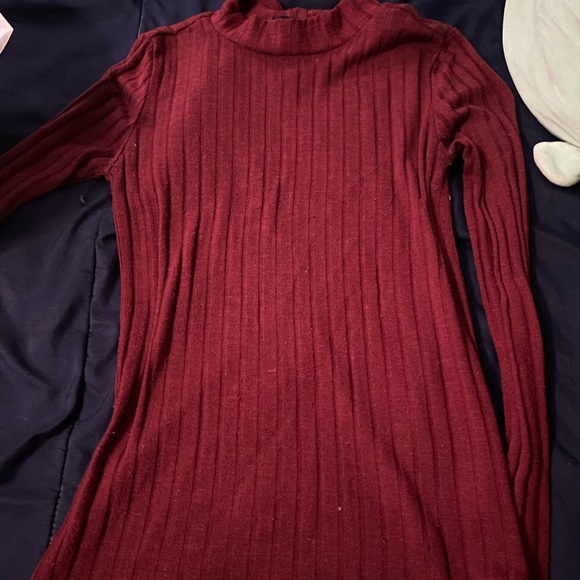 womens red turtle neck long sleeve small - Picture 1 of 2